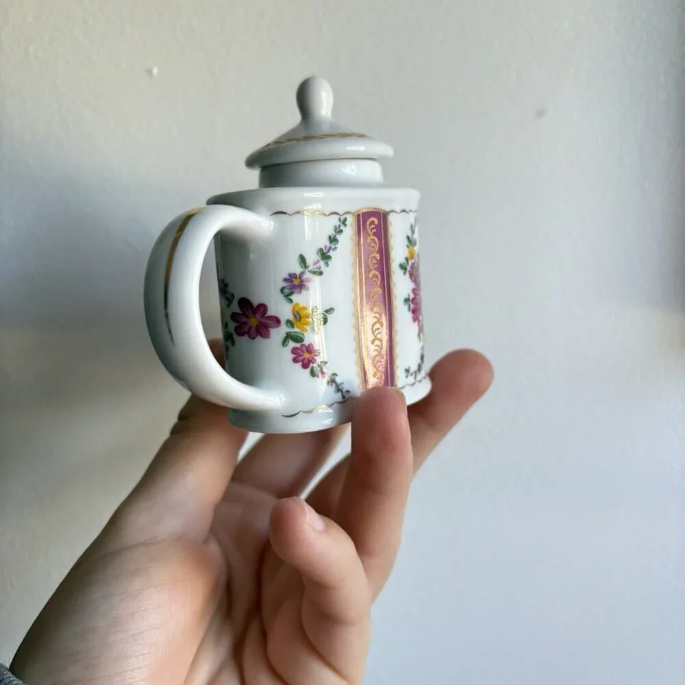 Vintage Bone‎ China Small White Pink Floral Tea Pot Gold Strips Doll